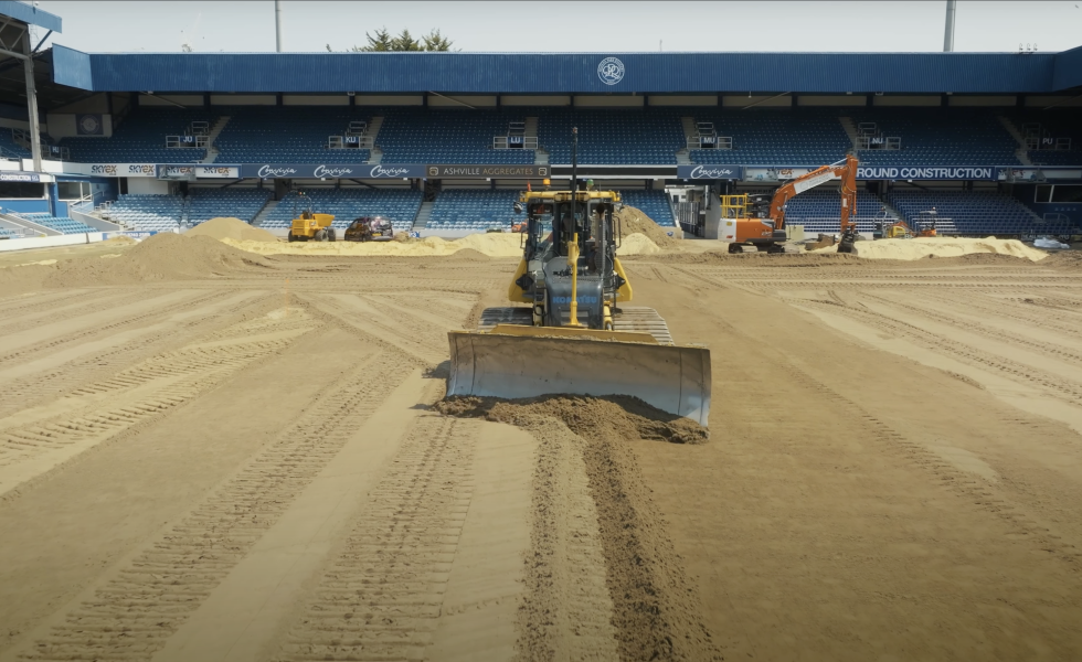 Video: White Horse Constructs QPR’s Hybrid Pitch